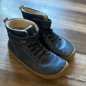 Kids Barefoot Winter Boots in Ocean Blue